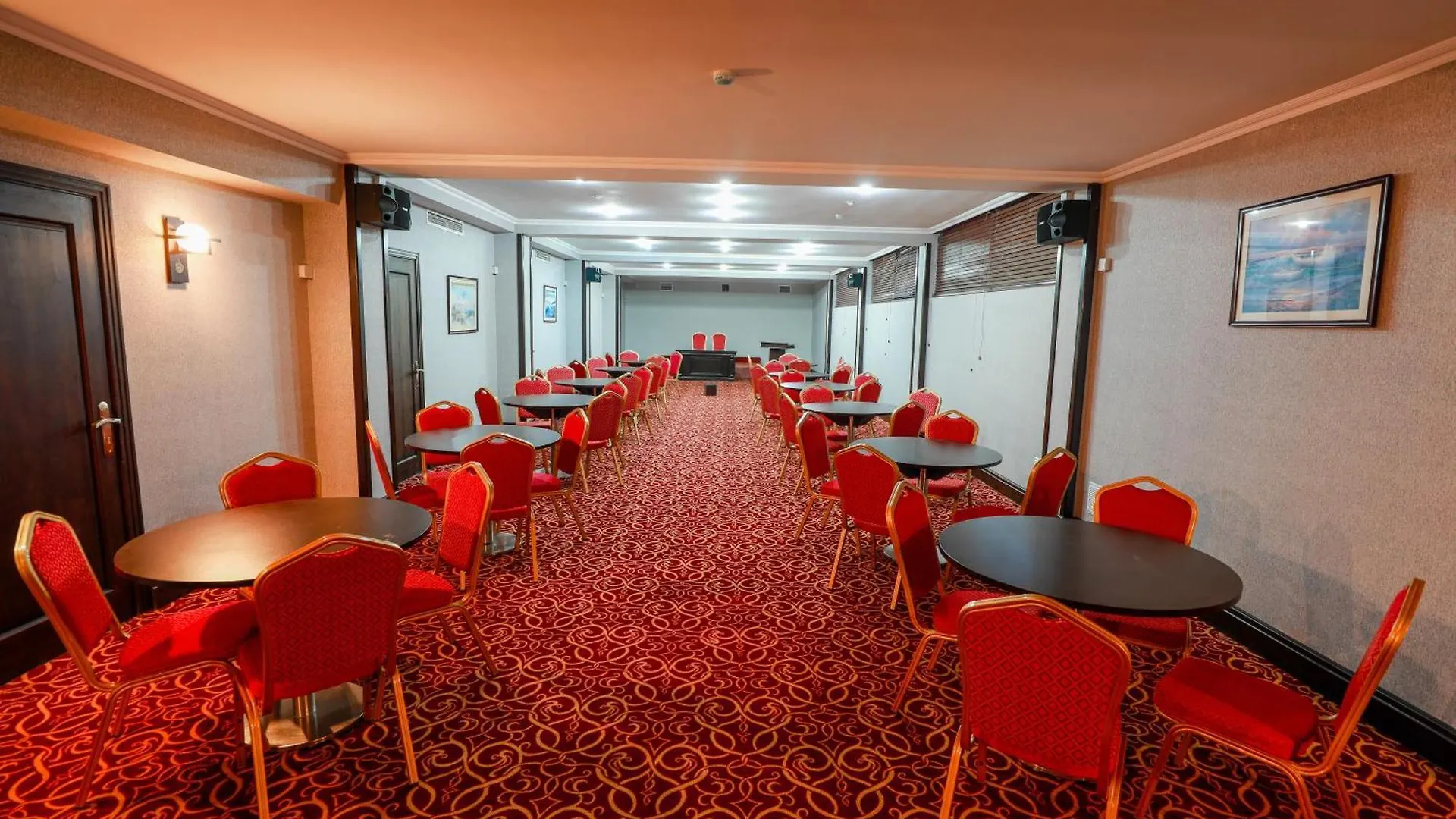 Park Dedeman Baku Hotel 4*,